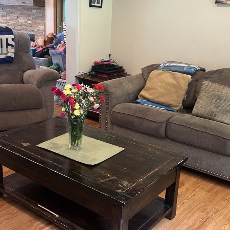 Living room, after cleaning