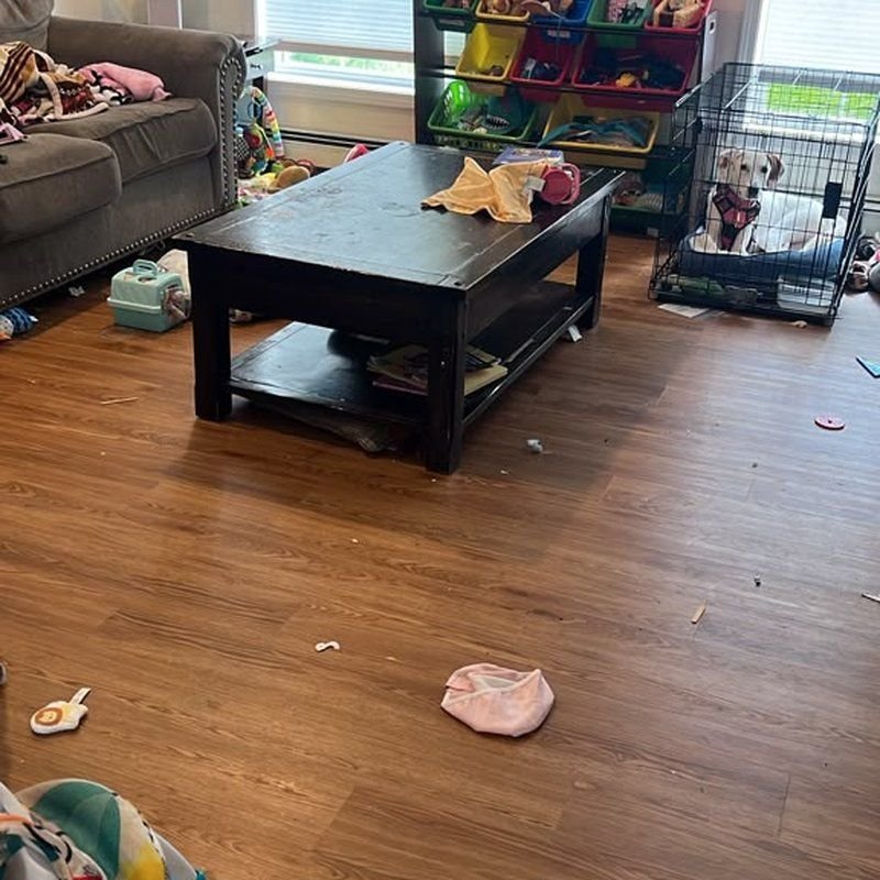 Living room, before cleaning